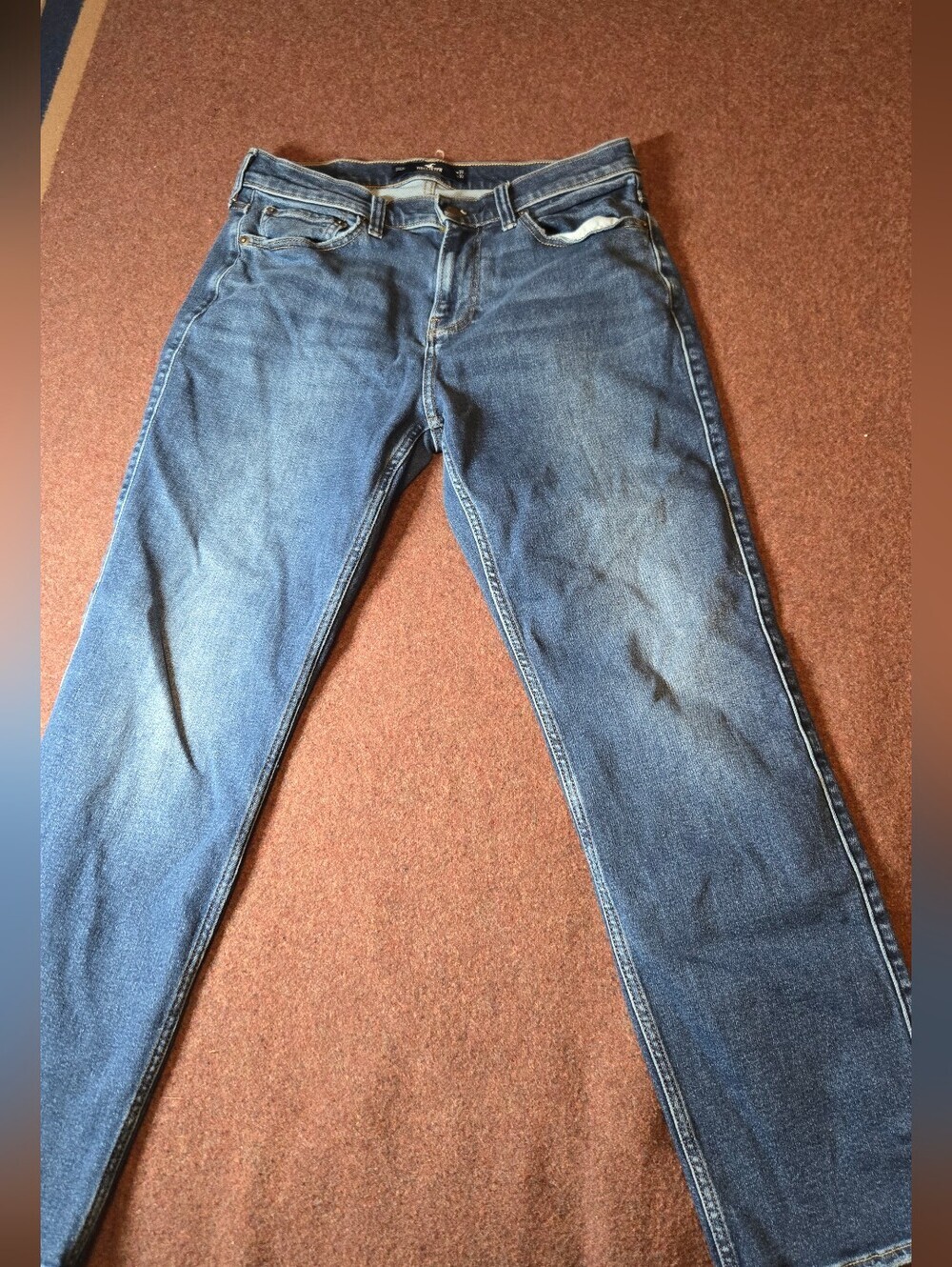 Hollister 31x32 Measuring 31x29 Athletic Cut Jeans Straight Fit Men's